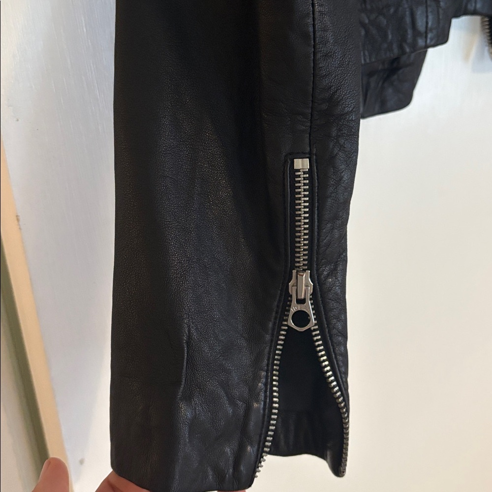Madewell washed leather motorcycle jacket - Picture 10 of 10